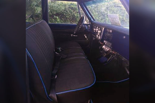 1972 Chevy Suburban Interior