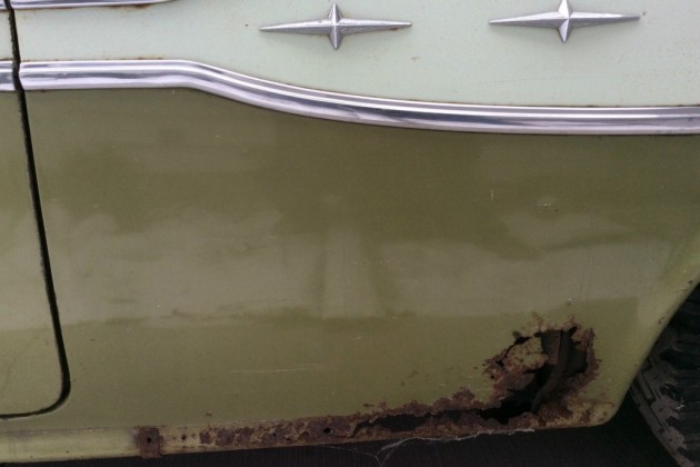 '57 Pontiac Star Chief Safari rust left side