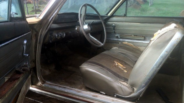 1961 Oldsmobile Cutlass Interior
