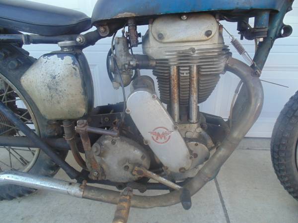 '51 AJS Matchless engine