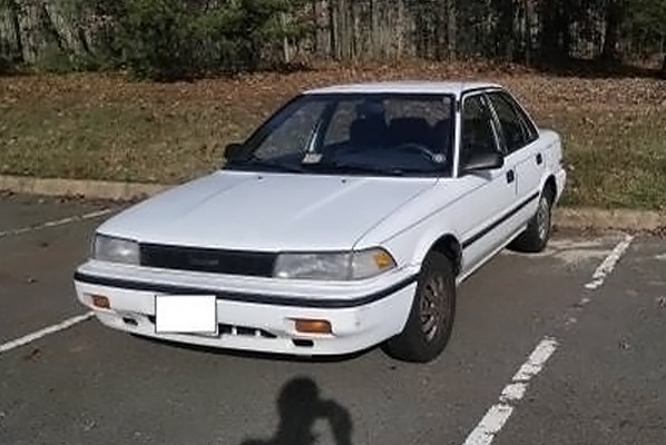 031016 Barn Finds - 1990 Toyota Corolla 3
