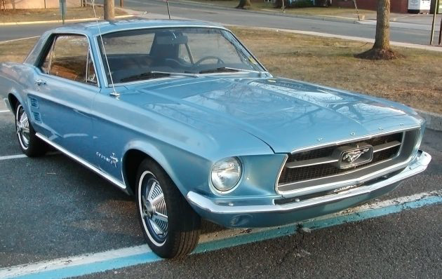 051016 Barn Finds - 1967 Ford Mustang - 2