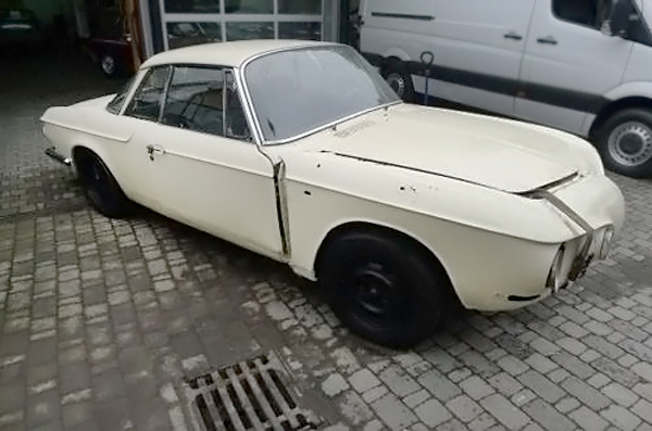 051316 Barn Finds - 1968 Volkswagen Karmann Ghia Type 34 Coupe - 3