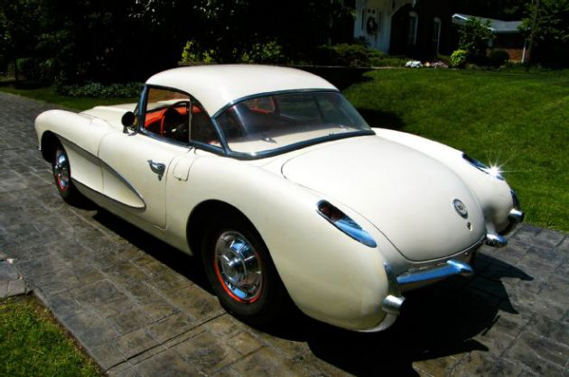 8-1956-corvette-duntov-rare-find-rear