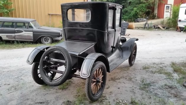 062216 Barn Finds - 1922 Ford Model T - 2