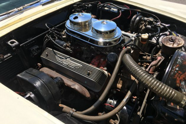1957 Ford Thunderbird E-Code V8