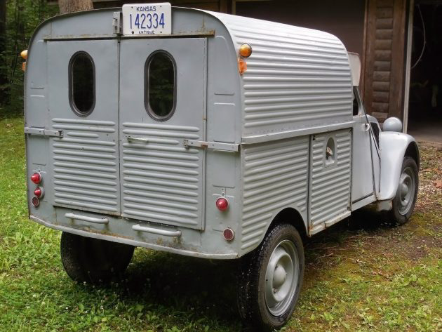 070416 Barn Finds - 1960 Citroën 2CV Van - 3