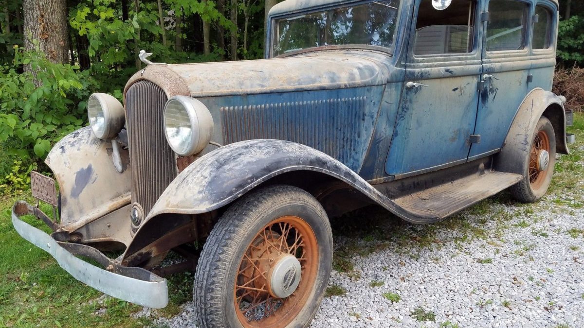 ウォールプラーク 1932 Plymouth PB プリムス セダン 壁掛け ウォールプラーク 1932 Plymouth PB プリムス セダン 壁掛け 美術品