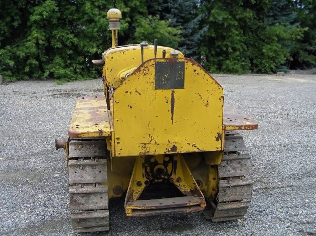 091216-barn-finds-1930s-caterpillar-twenty-two-3