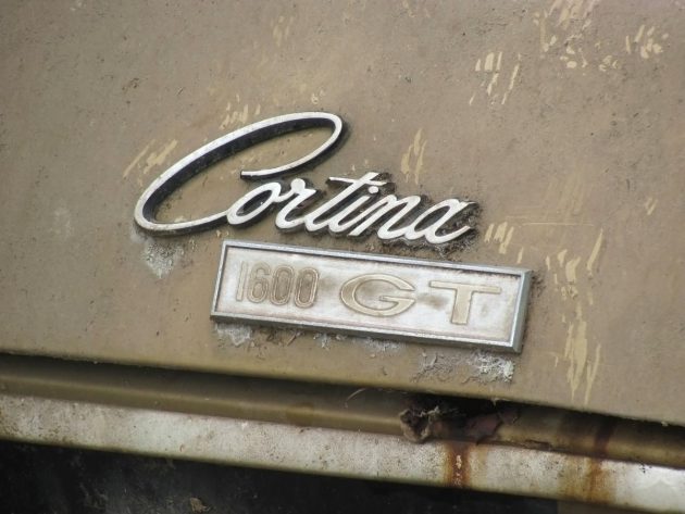 092516-barn-finds-1969-ford-cortina-gt-3