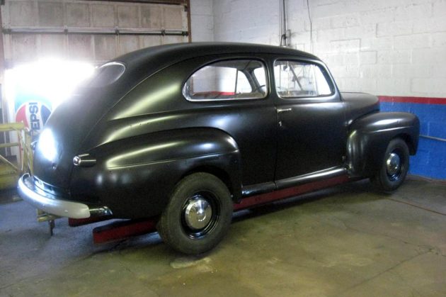 1947-ford-coupe