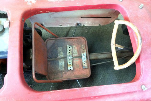 1961-corvette-go-kart-interior