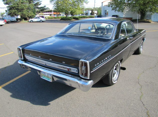 66-ford-fairlane-gt-4