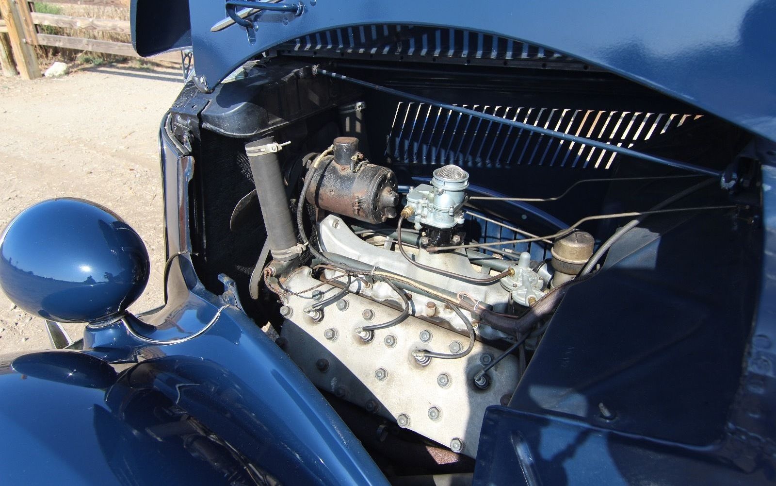 36 37 38 Ford flathead V8 .020 Main Bearing set NOS 1936 1937 1938  convertible