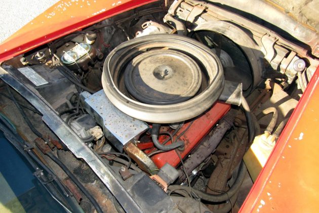 1974-corvette-engine