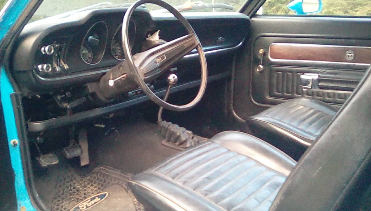 1972 ford maverick interior
