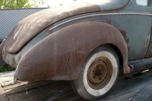 1940-ford-coupe-rear-fenders