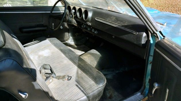 1969-ford-torino-interior