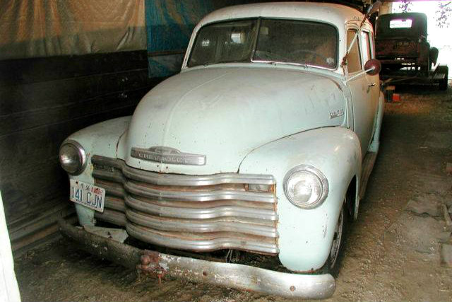 A Street Sweeping 1948 Chevy Suburban