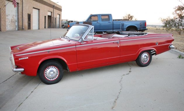 Puno pen Invitere Rad Red Ragtop: 1964 Dodge Dart 270 | Barn Finds