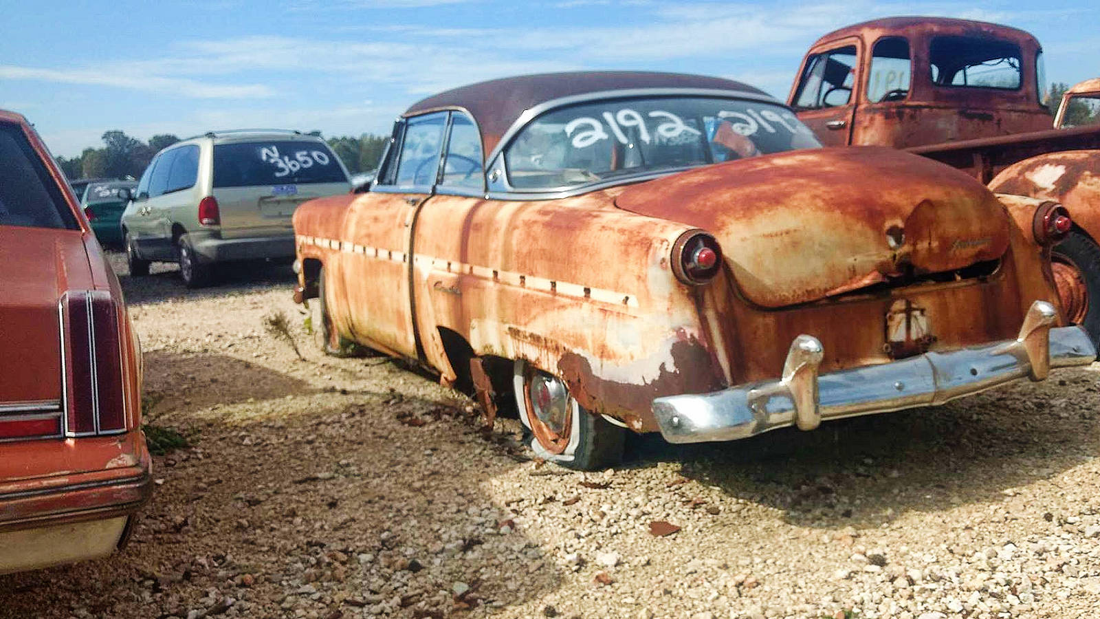 Tennessee Salvage Yard (16)