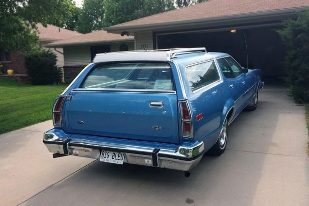  Gran Azul: Ford LTD II Wagon de 1977 |  Hallazgos de granero