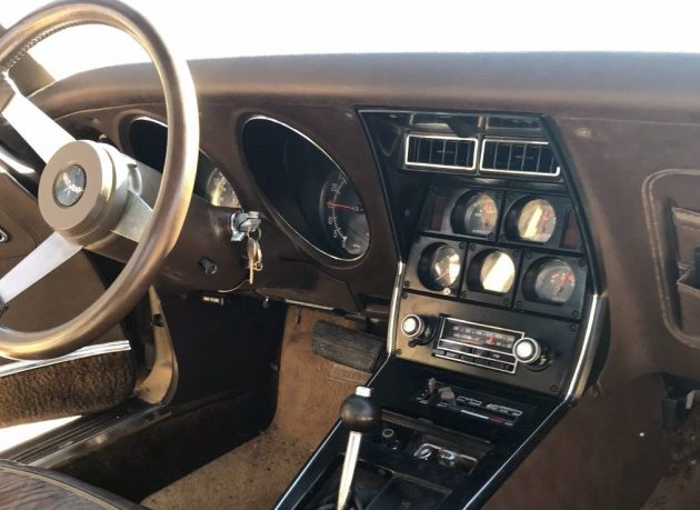 1977 corvette dash