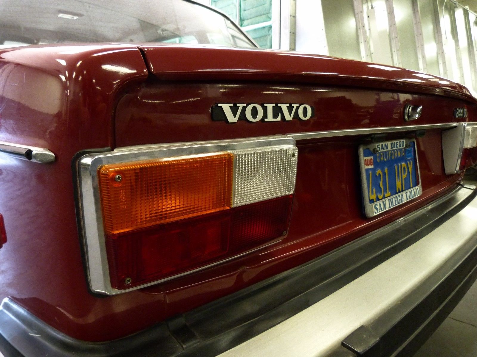 volvo 240 rear Barn Finds