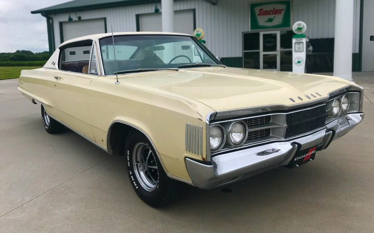 Almost Perfect: 1967 Dodge Polara 500 | Barn Finds