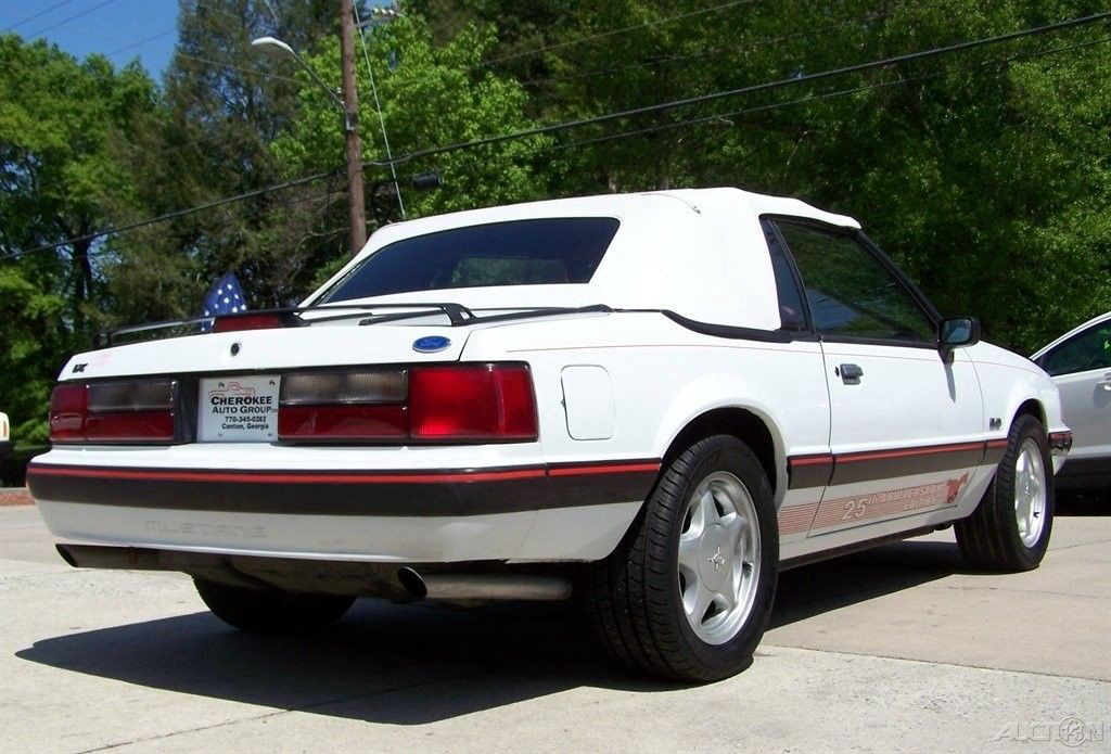 Mustang Rear Barn Finds