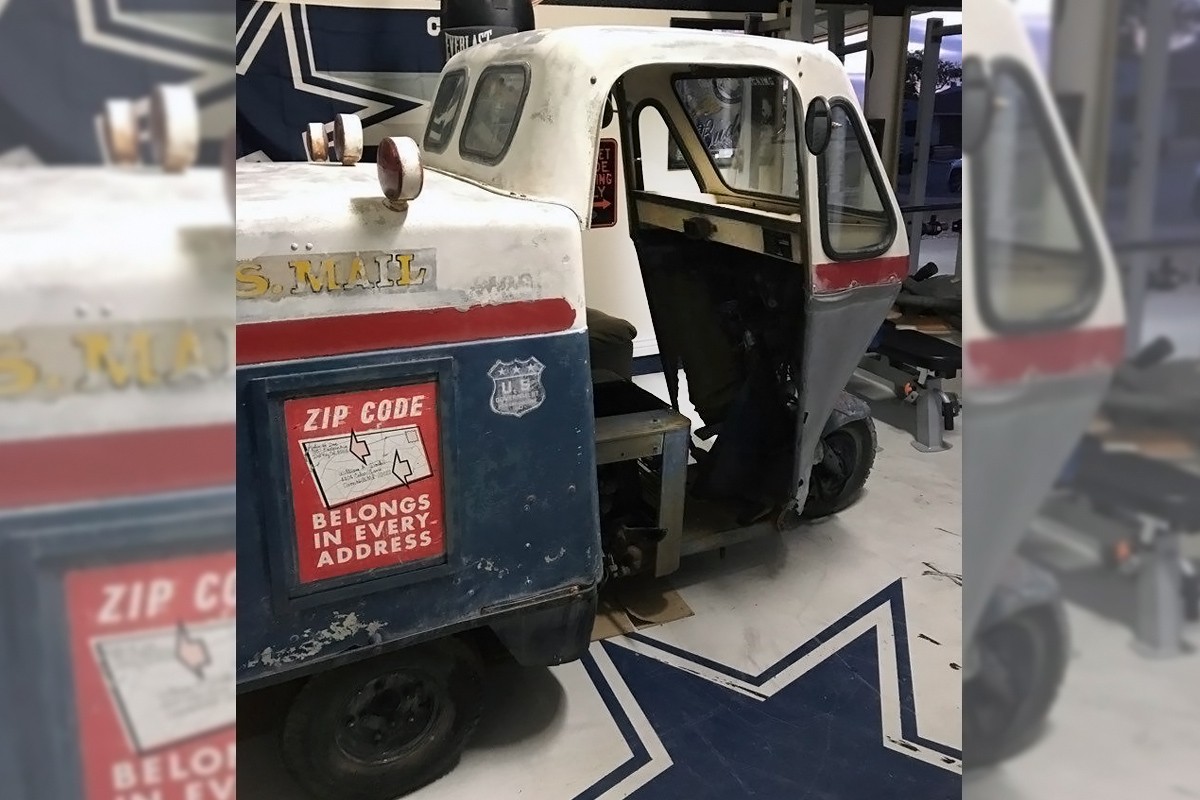 Special Delivery 1957 Cushman Mailster
