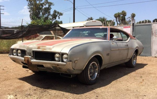 Mostly Original 1969 Oldsmobile 442 Barn Finds