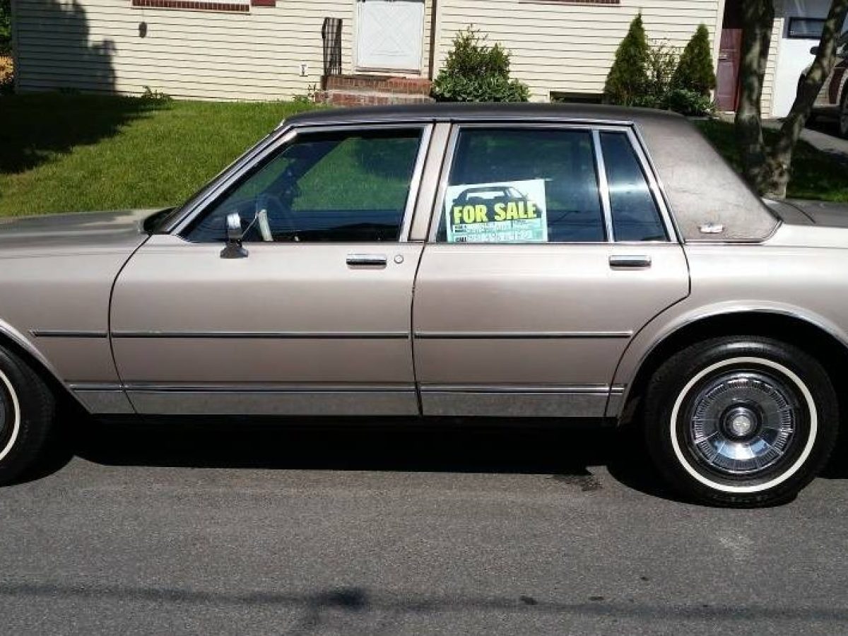 capriceページ Chevrolet Caprice Vintage Ad Cars Series 2 (1986) Greenlight 1:64