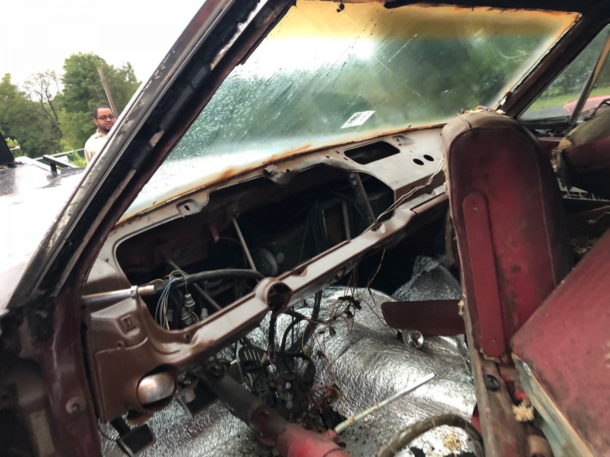 1965-Pontiac-Bonneville-3 | Barn Finds