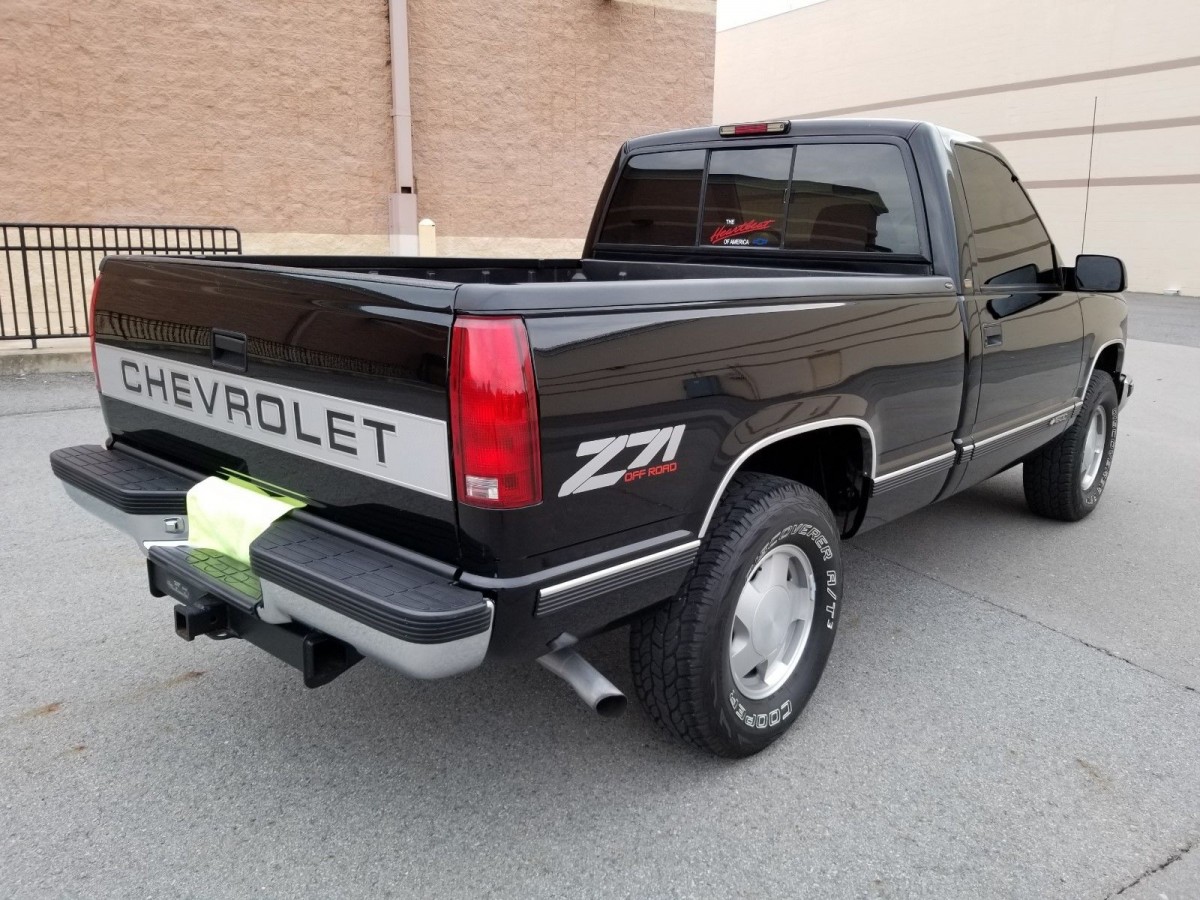 1997_chevrolet_ck1500_b | Barn Finds