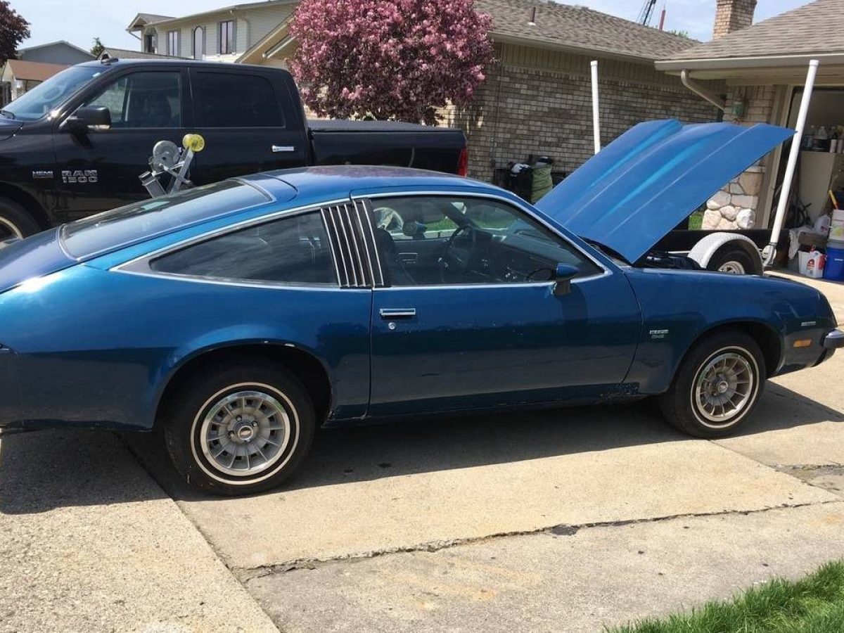 57,000 Miles: 1976 Chevrolet Monza | Barn Finds
