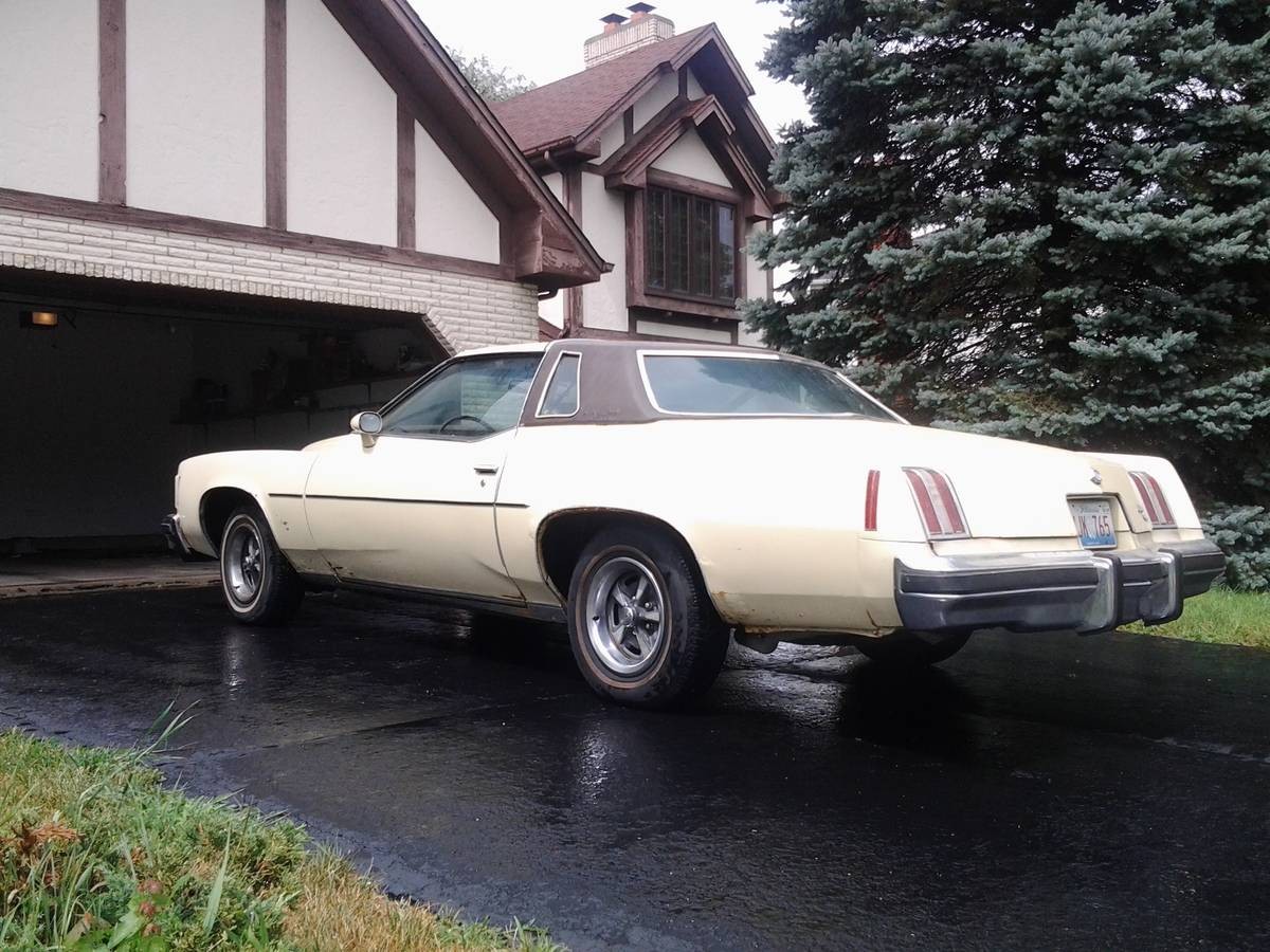 1974_pontiac_grand_prix_b | Barn Finds