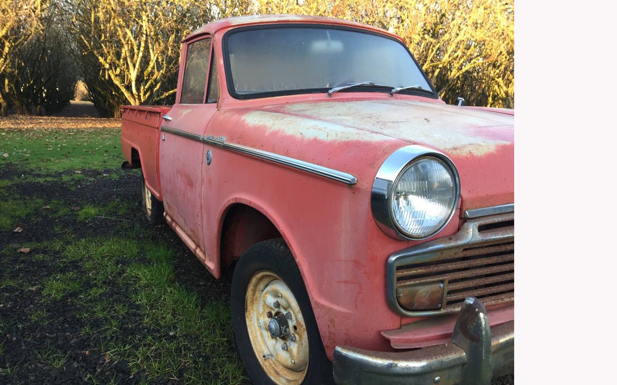 121318 1964 Datsun 320 2 Barn Finds