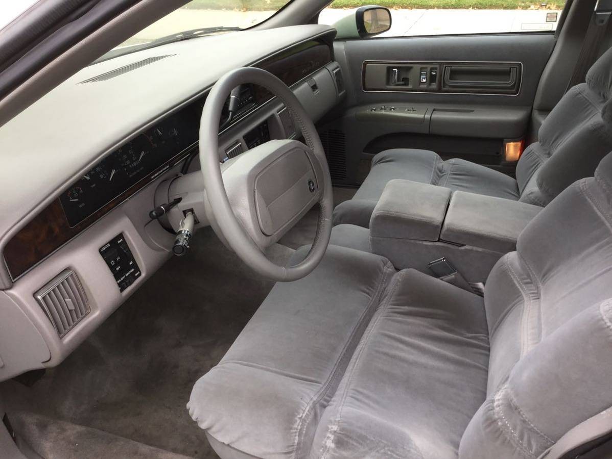 1992_buick_roadmaster_c | Barn Finds