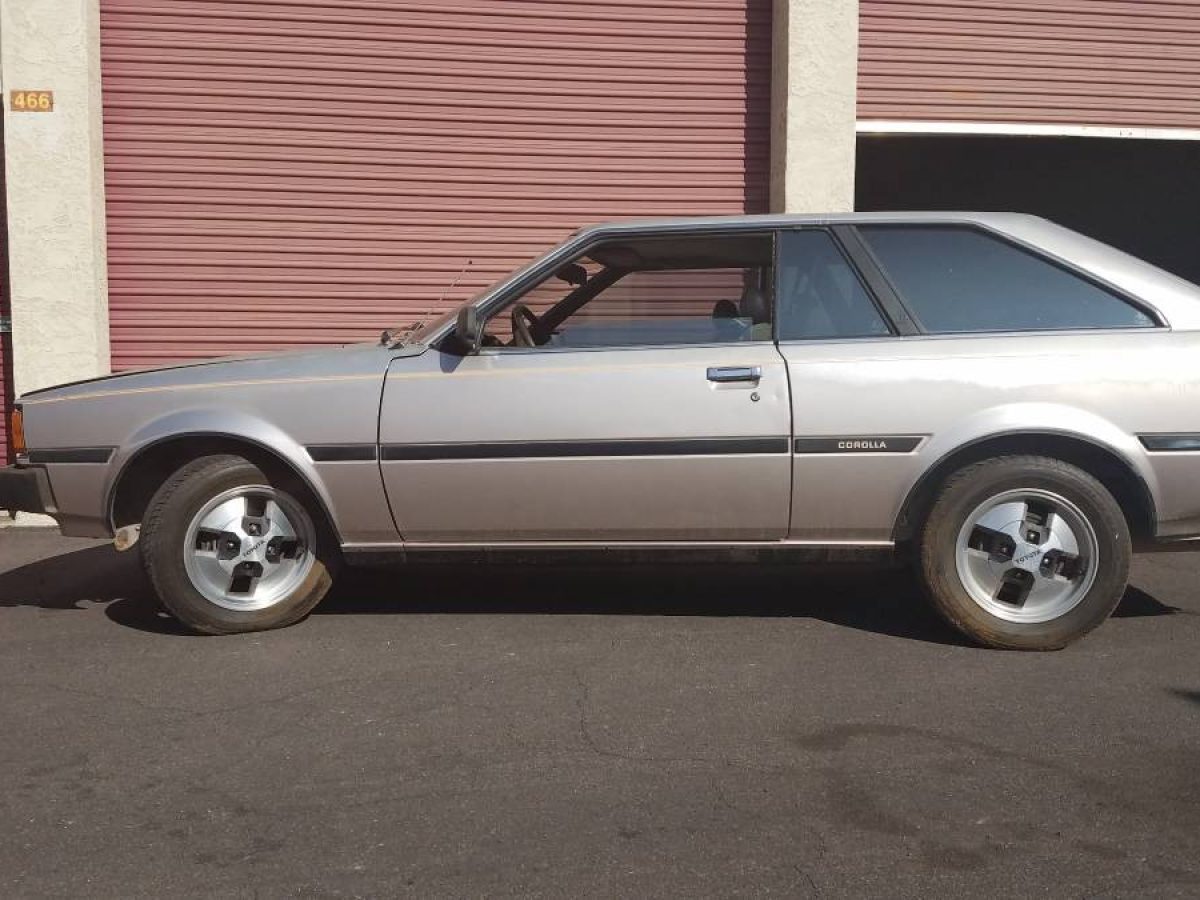 corolla-side-1200x900.jpg