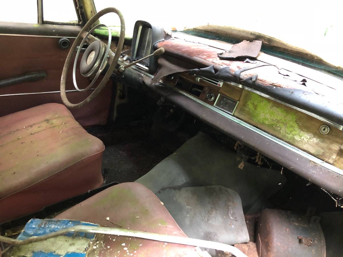 Mercedes Interior Barn Finds