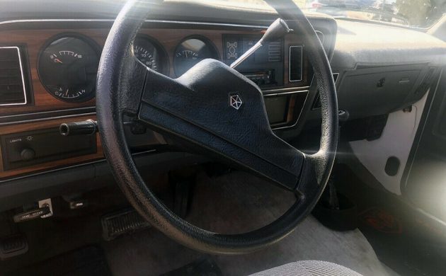 Original Paint: 1990 Dodge Ramcharger | Barn Finds