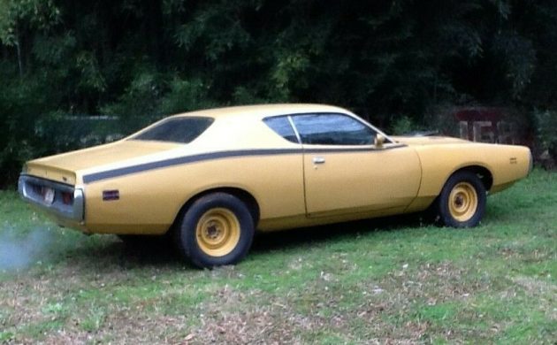 Drive it While Restoring: 1971 Dodge Charger Super Bee | Barn Finds