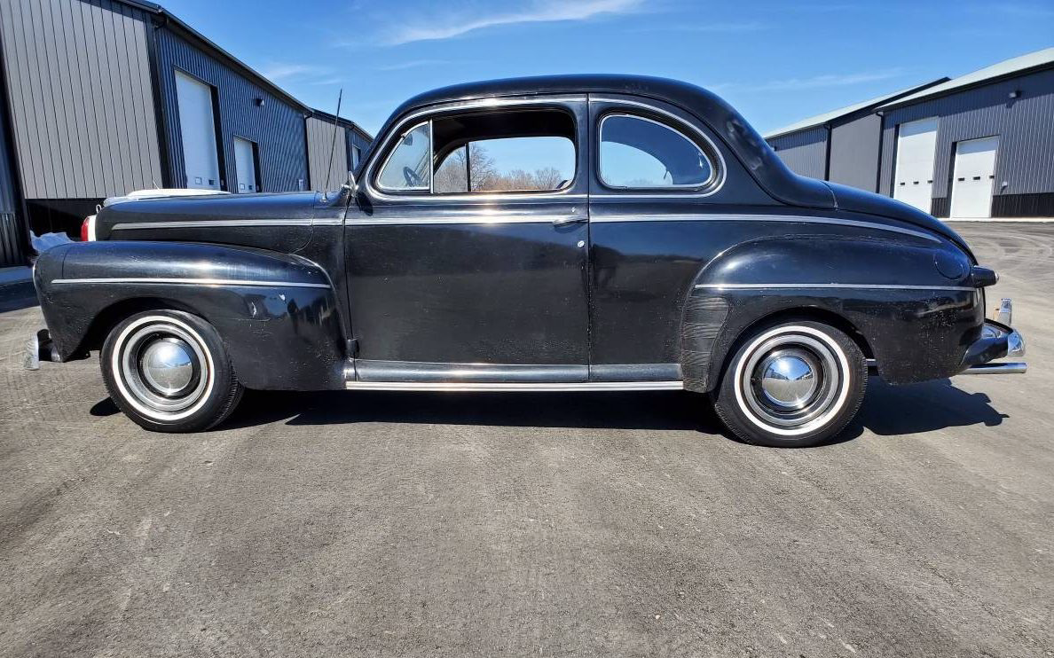 1946 Ford Super DeLuxe Coupe 1 | Barn Finds