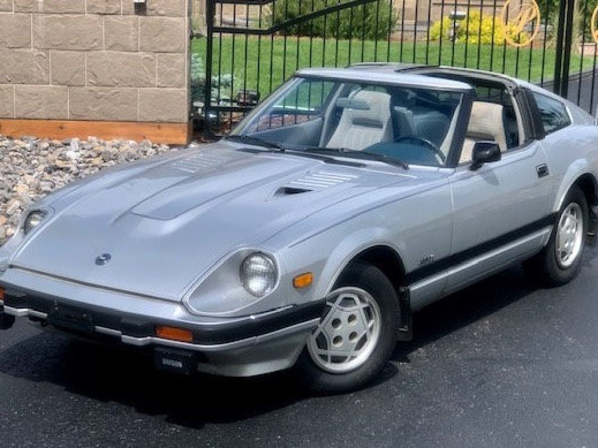 1982-Datsun-280ZX-1200x900.jpg