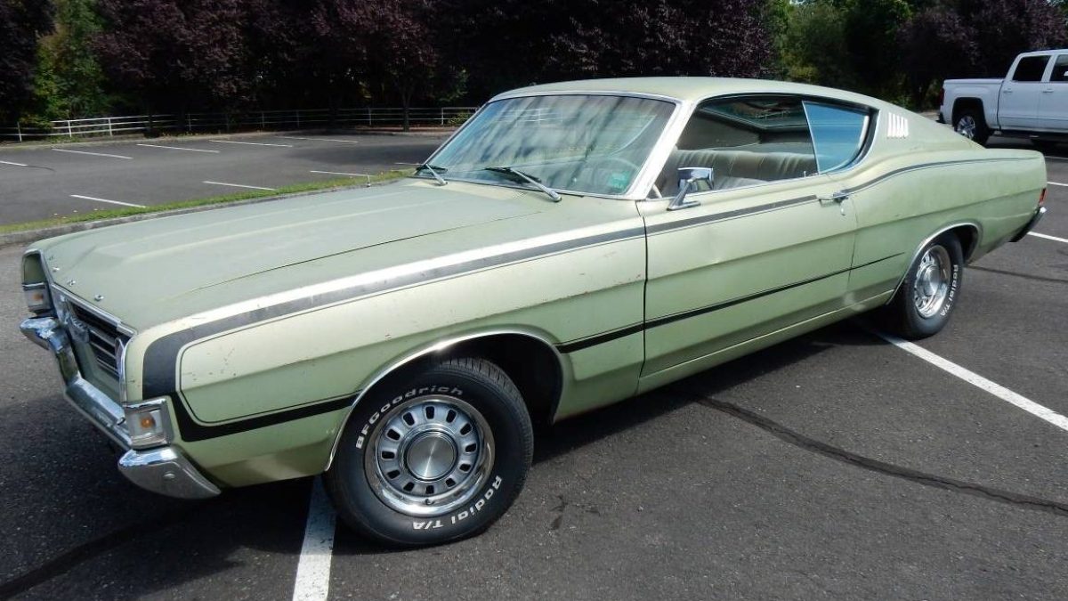 TninoFull-Drive2 Vintage Cream ！ Stored for 25 Years: 1968 Ford Torino GT Fastback | Barn Finds