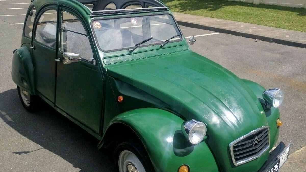 Quirky Daily Driver: 1988 Citroen 2CV | Barn Finds