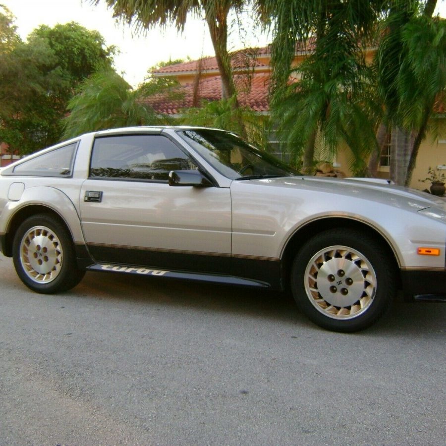 300zx-front-900x900.jpg