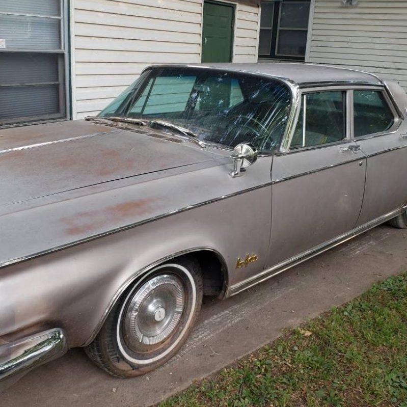 Rust-Free Restorer: 1964 Chrysler New Yorker | Barn Finds