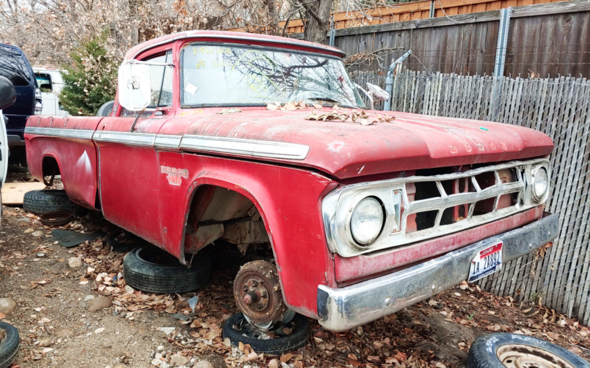 1968 Dodge D100 | Barn Finds